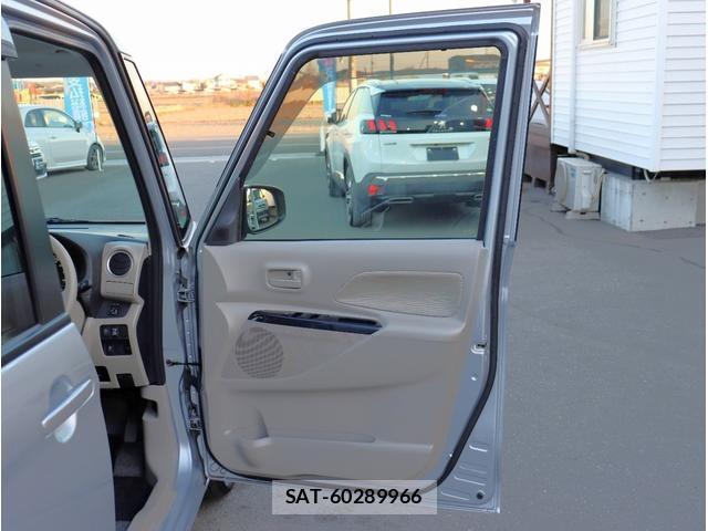 Mitsubishi EK SPACE 2014-06 7808670-15