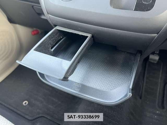 Mitsubishi EK WAGON 2019-05 7793742-9