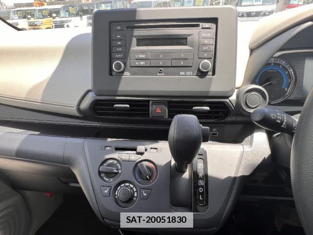 Mitsubishi EK WAGON 2021-08 7801737-14