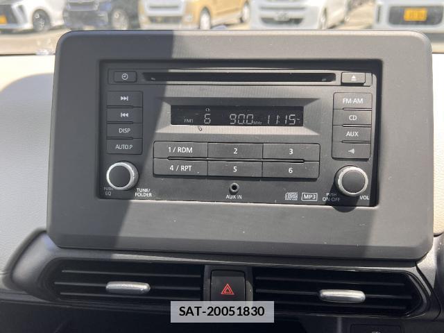 Mitsubishi EK WAGON 2021-08 7801737-18
