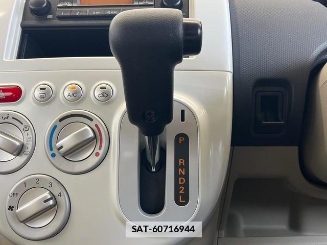 Mitsubishi EK WAGON 2009-11 7805603-4