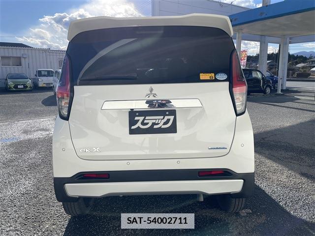 Mitsubishi EK X 2021-01 7792932-6