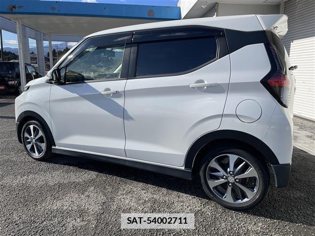 Mitsubishi EK X 2021-01 7792932-8