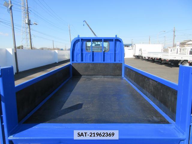 Isuzu ELF TRUCK 2010-11 7793397-12
