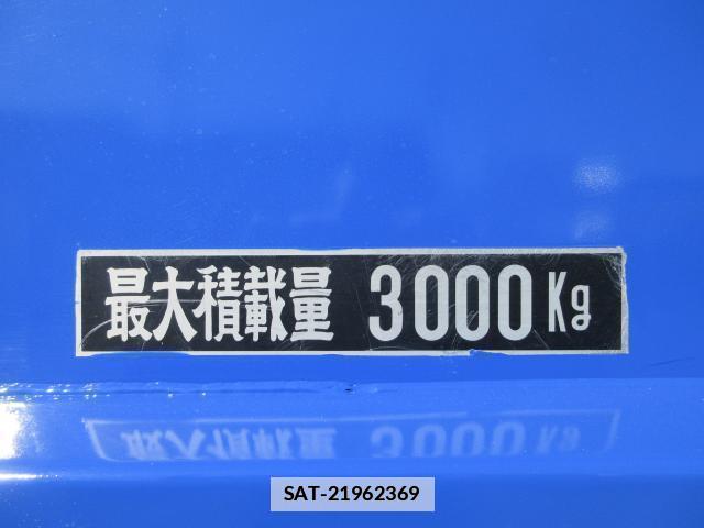 Isuzu ELF TRUCK 2010-11 7793397-16