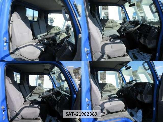 Isuzu ELF TRUCK 2010-11 7793397-4