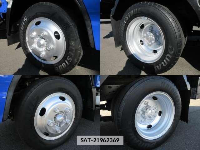 Isuzu ELF TRUCK 2010-11 7793397-9