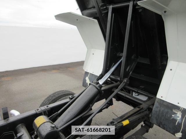 Isuzu ELF TRUCK 2011-12 7793403-17
