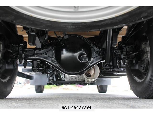 Isuzu ELF TRUCK 2021-03 7793482-19
