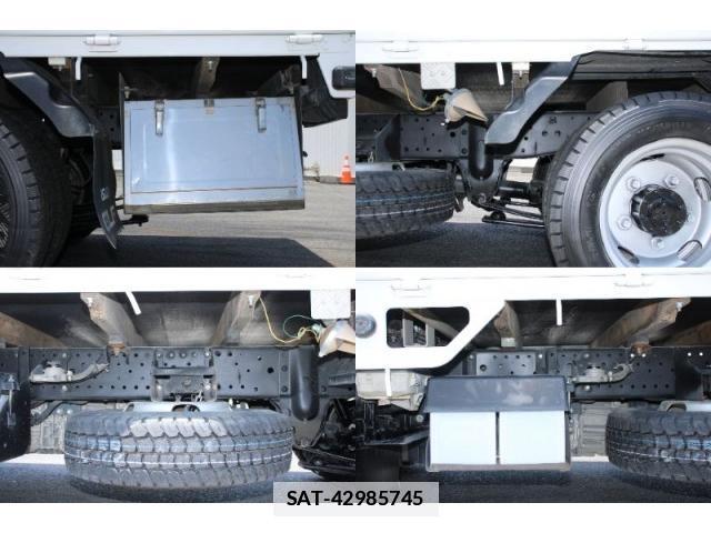 Isuzu ELF TRUCK 2019-10 7793497-15
