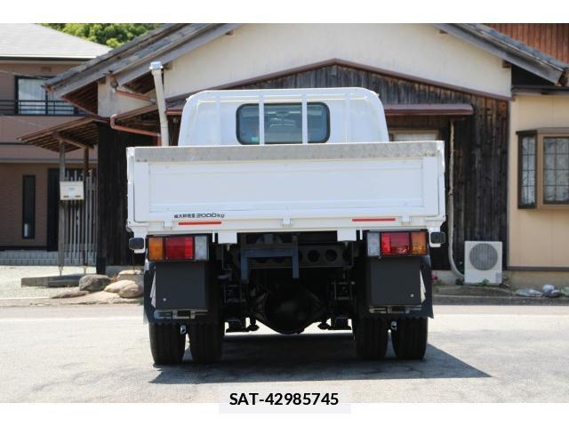 Isuzu ELF TRUCK 2019-10 7793497-7