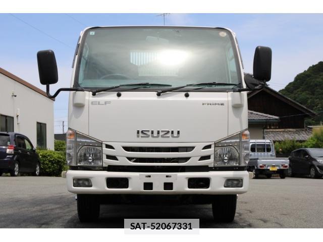 Isuzu ELF TRUCK 2017-03 7793499-1