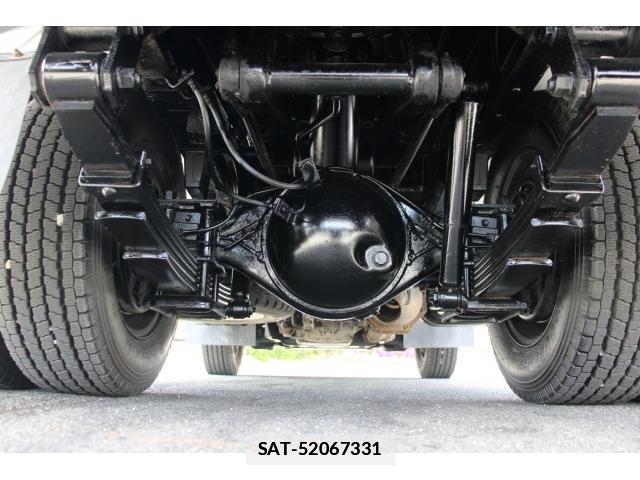 Isuzu ELF TRUCK 2017-03 7793499-19