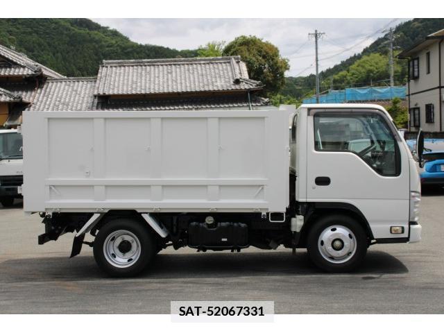 Isuzu ELF TRUCK 2017-03 7793499-4