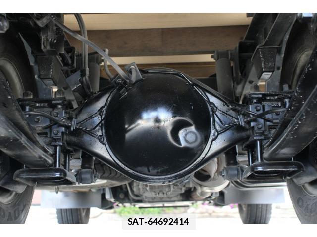 Isuzu ELF TRUCK 2020-11 7793500-17