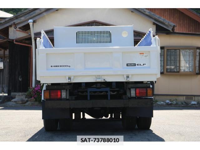Isuzu ELF TRUCK 2018-03 7793505-5