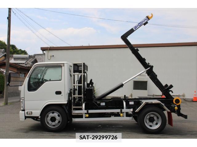 Isuzu ELF TRUCK 2014-07 7793513-3