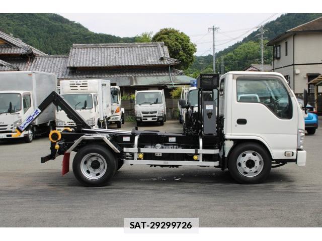 Isuzu ELF TRUCK 2014-07 7793513-6