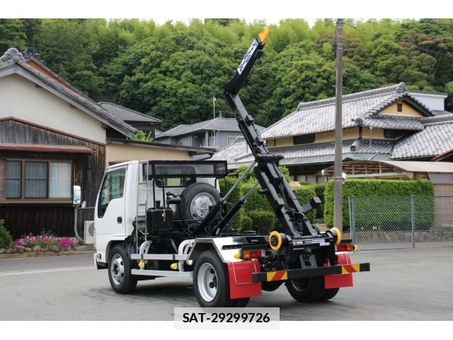 Isuzu ELF TRUCK 2014-07 7793513-7