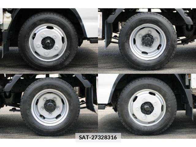 Isuzu ELF TRUCK 2020-10 7793518-19