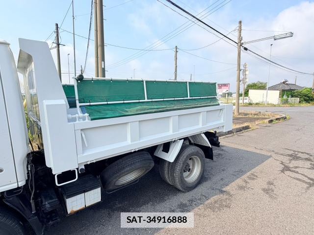 Isuzu ELF TRUCK 2017 7796213-10