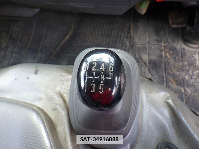Isuzu ELF TRUCK 2017 7796213-5