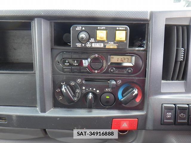 Isuzu ELF TRUCK 2017 7796213-6