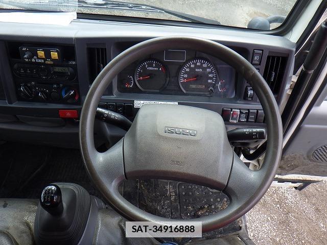 Isuzu ELF TRUCK 2017 7796213-7