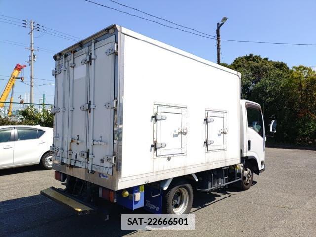 Isuzu ELF TRUCK 2016-03 7796214-4
