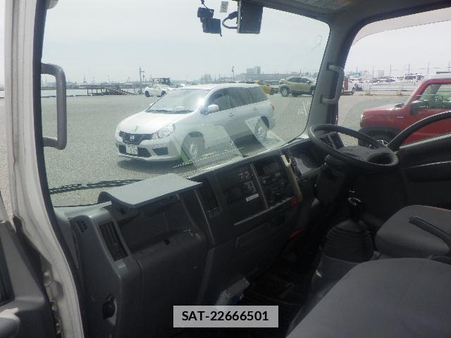 Isuzu ELF TRUCK 2016-03 7796214-6