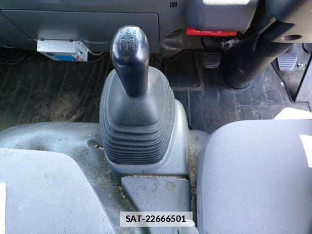 Isuzu ELF TRUCK 2016-03 7796214-7