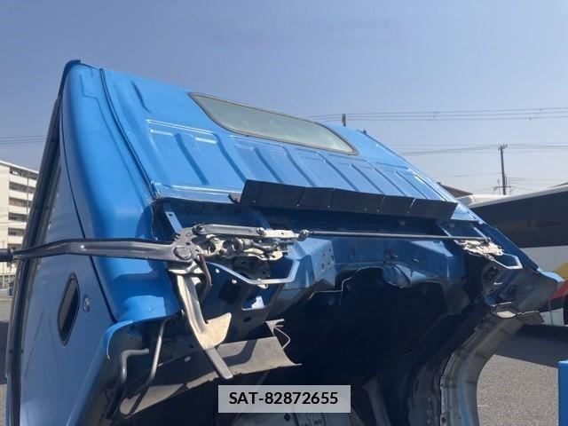 Isuzu ELF TRUCK 2013-08 7796215-10