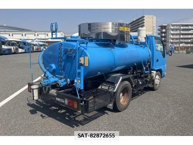 Isuzu ELF TRUCK 2013-08 7796215-3