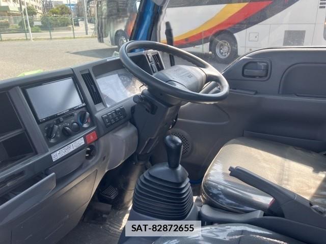 Isuzu ELF TRUCK 2013-08 7796215-4