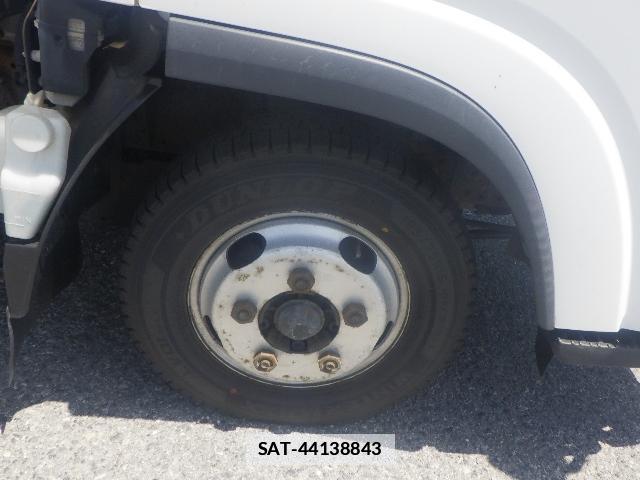 Isuzu ELF TRUCK 2016-03 7796217-10