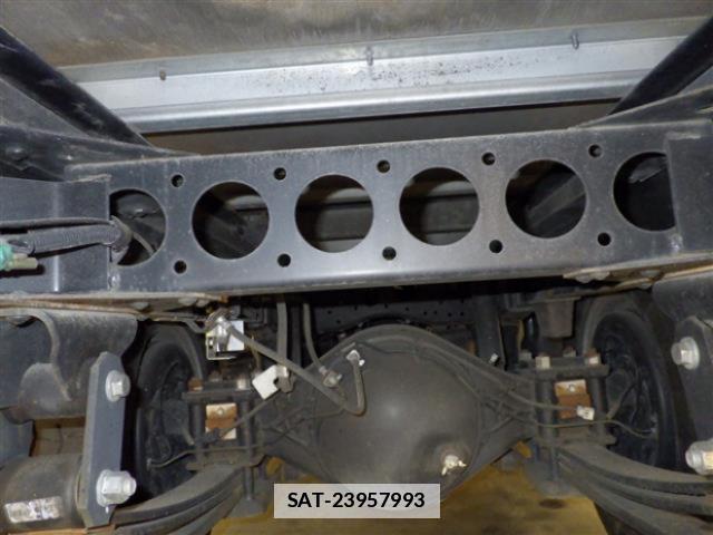Isuzu ELF TRUCK 2018-03 7796219-9