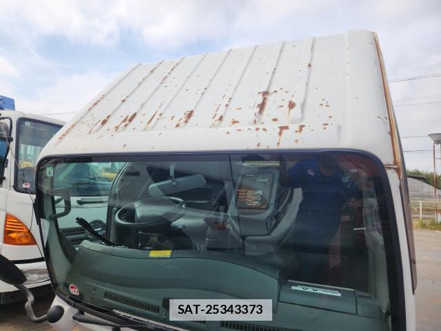 Isuzu ELF TRUCK 2012-07 7796229-18