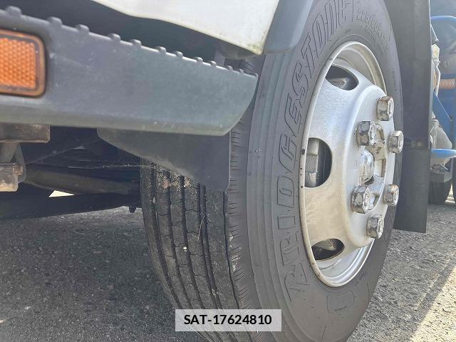 Isuzu ELF TRUCK 2010 7796232-10
