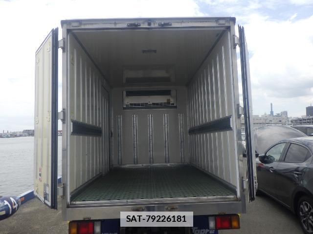 Isuzu ELF TRUCK 2021-03 7796234-9