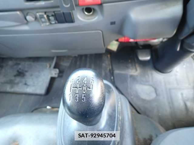 Isuzu ELF TRUCK 2014-03 7796244-4