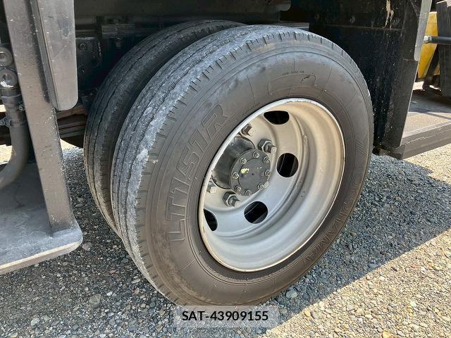 Isuzu ELF TRUCK 2012 7796248-19