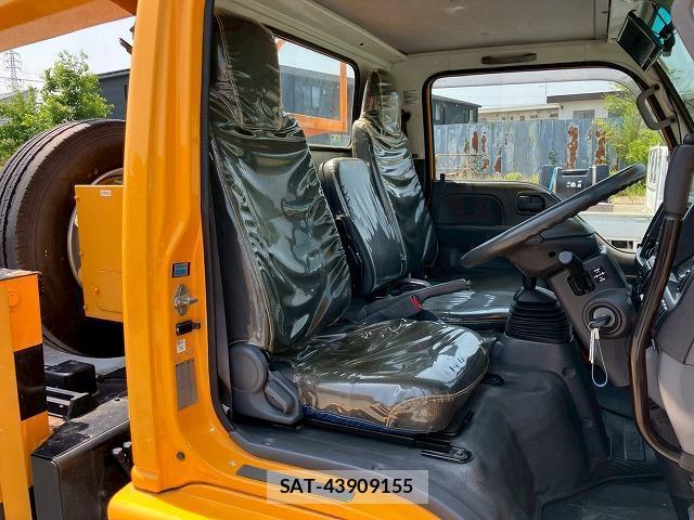 Isuzu ELF TRUCK 2012 7796248-2