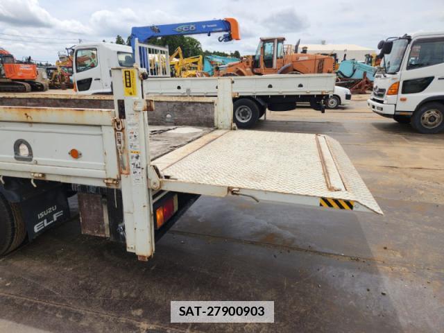 Isuzu ELF TRUCK 2010 7796253-11