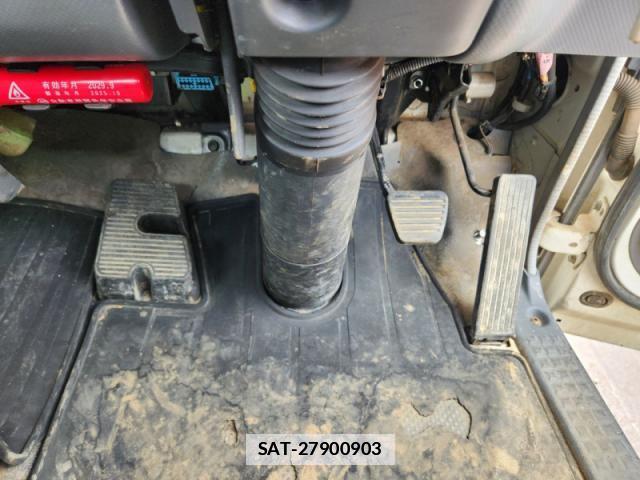 Isuzu ELF TRUCK 2010 7796253-7
