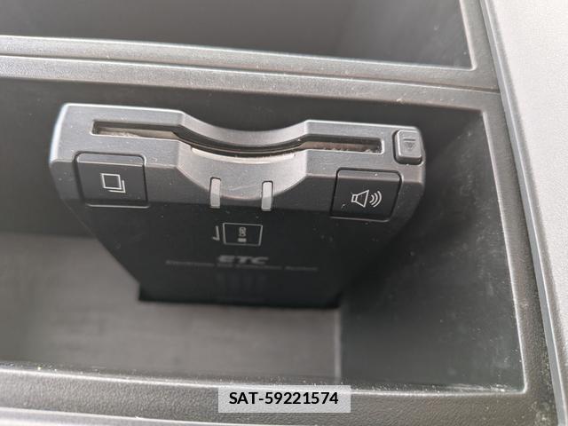 Isuzu ELF TRUCK 2013-03 7796443-6