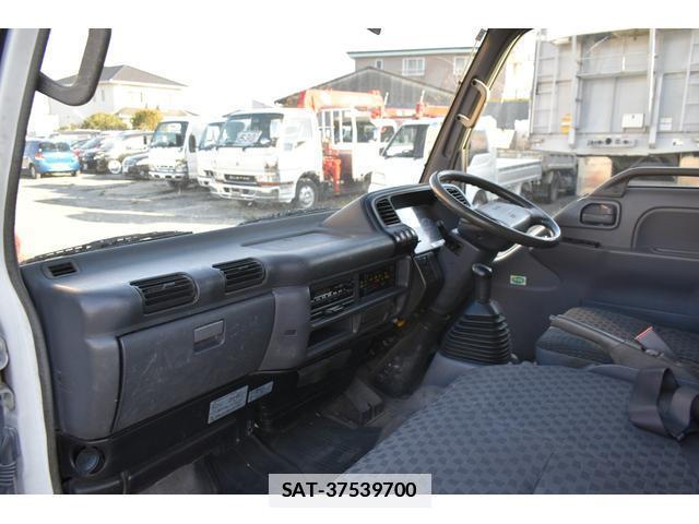 Isuzu ELF TRUCK 2006-03 7796524-2