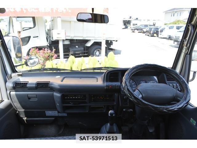 Isuzu ELF TRUCK 2006-04 7796536-3