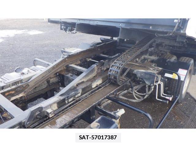 Isuzu ELF TRUCK 2019-08 7797482-19