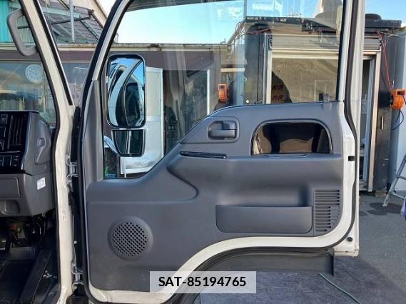 Isuzu ELF TRUCK 2019 7797901-17