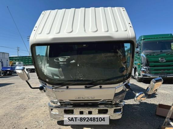 Isuzu ELF TRUCK 2017 7797920-4
